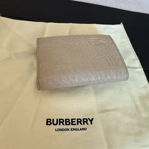 Burberry Women's Chess Hunter Leather Compact Tri-fold Wallet - Picture 3 of 15